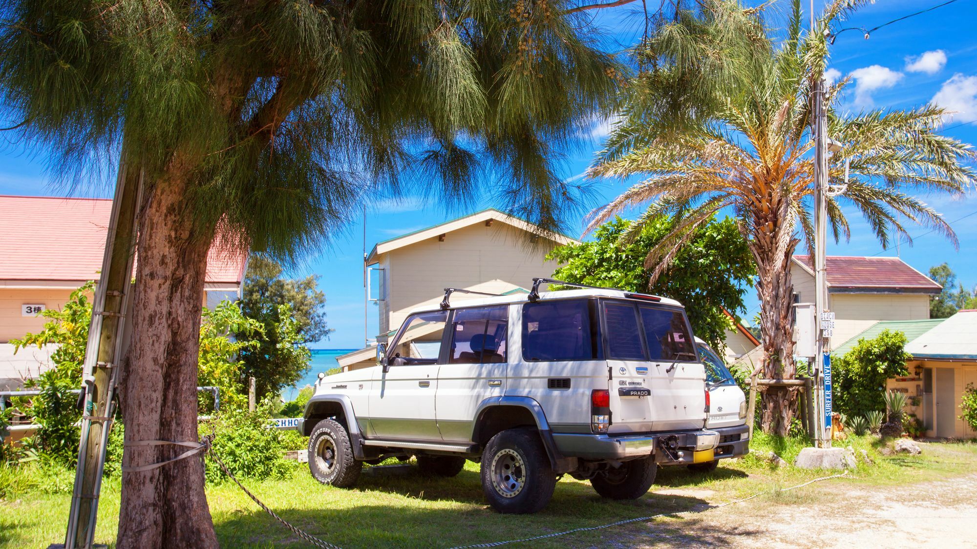 Kariyushi Condominium Resort Motobu The Beach Garden House Exterior foto